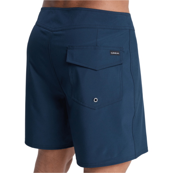 2026 Quiksilver Männer Surfsilk Kaimana 16